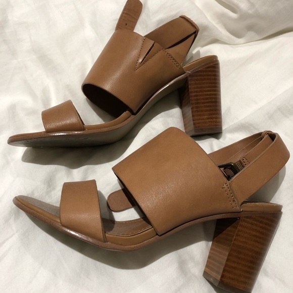 Steve Madden Heels - Picture 1 of 6